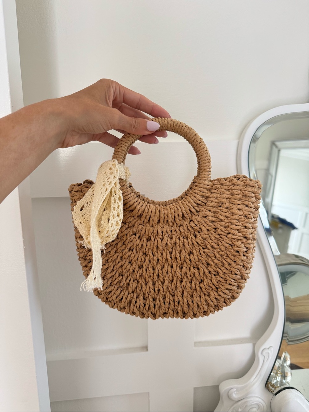 Straw top handle bag